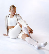 Lade das Bild in den Galerie-Viewer, beige